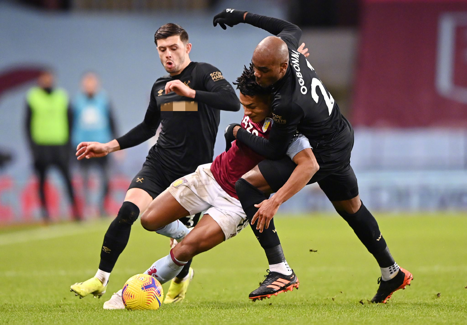 詹姆斯追逐 詹姆斯追逐